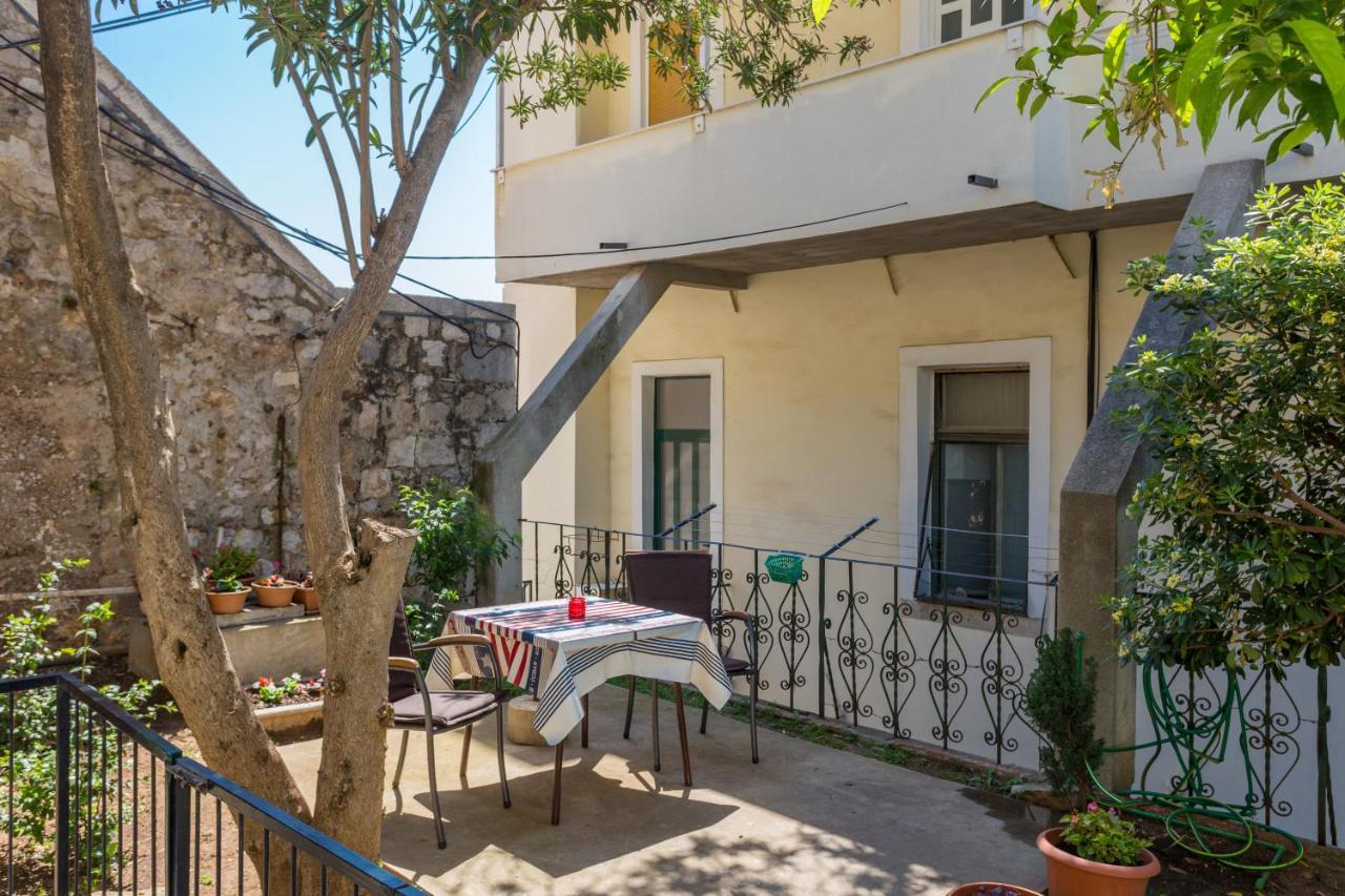 Sunny Apartments Maja Dubrovnik Bagian luar foto