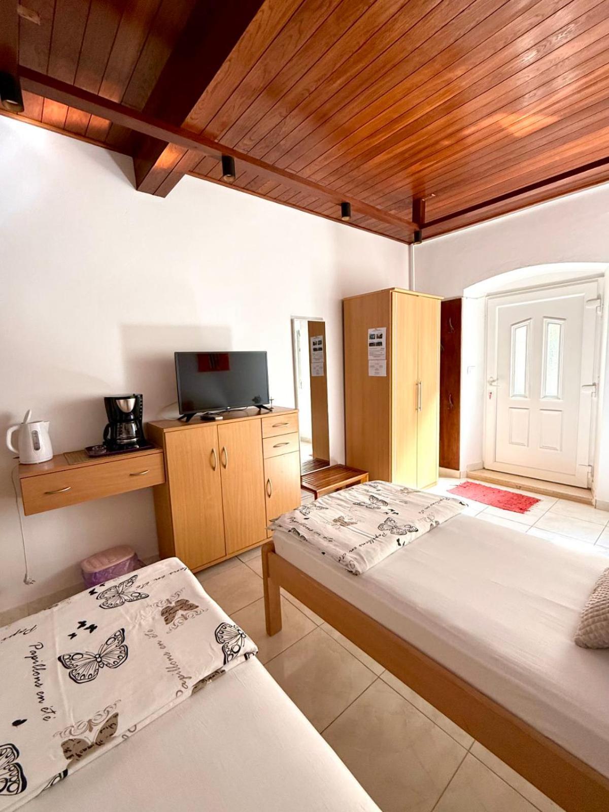 Sunny Apartments Maja Dubrovnik Bagian luar foto